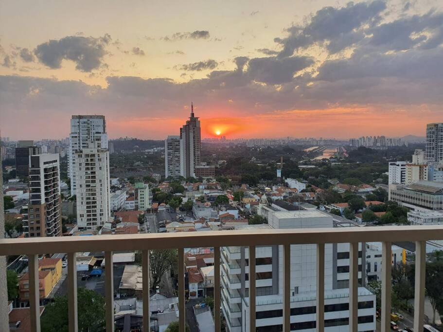 Loft Pinheiros - Metro Faria Lima * São Paulo